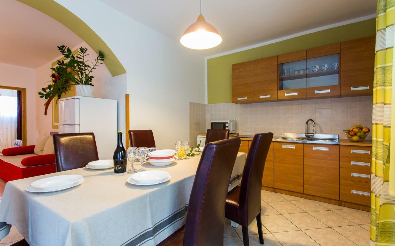 Apartments Luka 2 Baska  Exterior photo