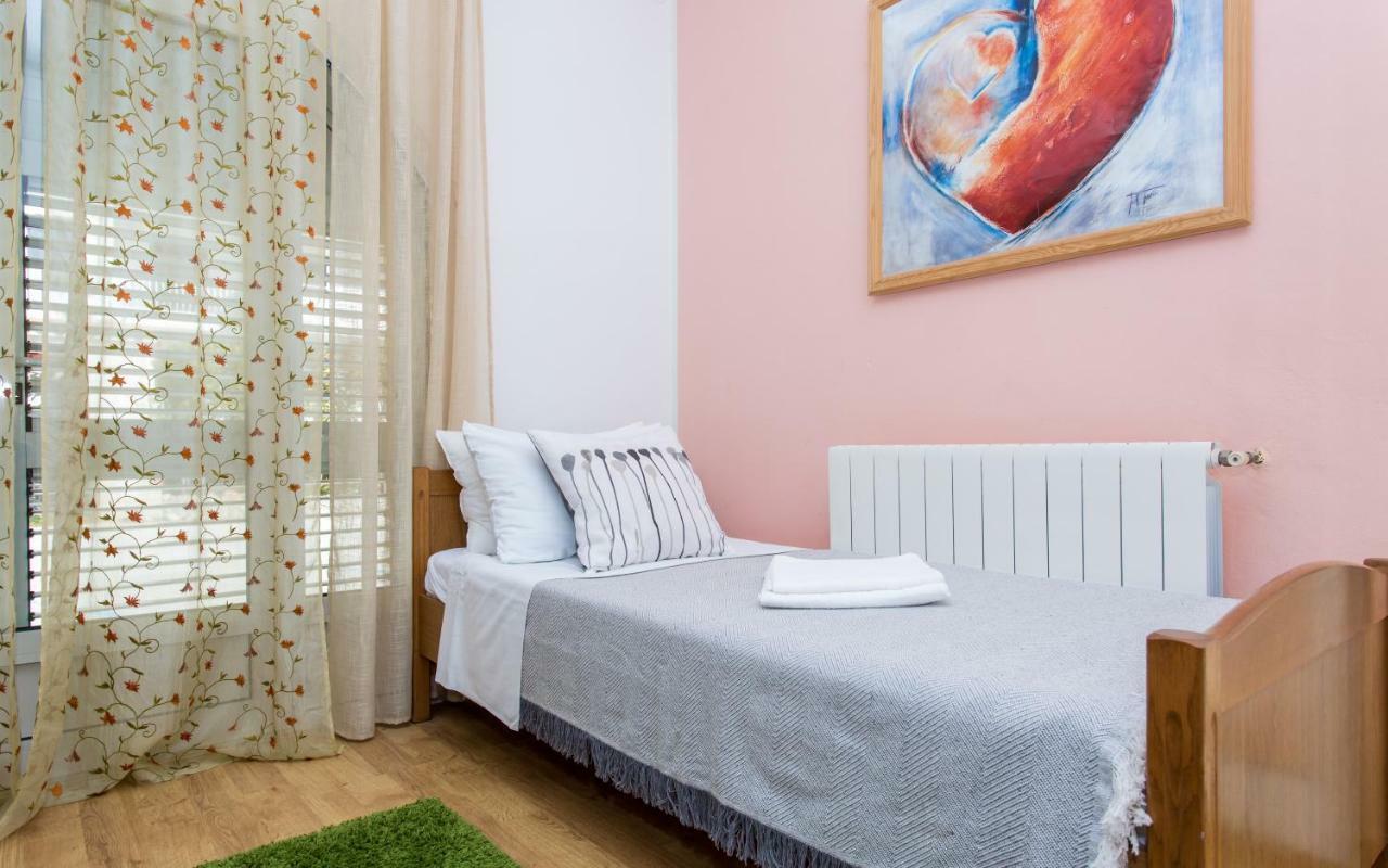 Apartments Luka 2 Baska  Room photo